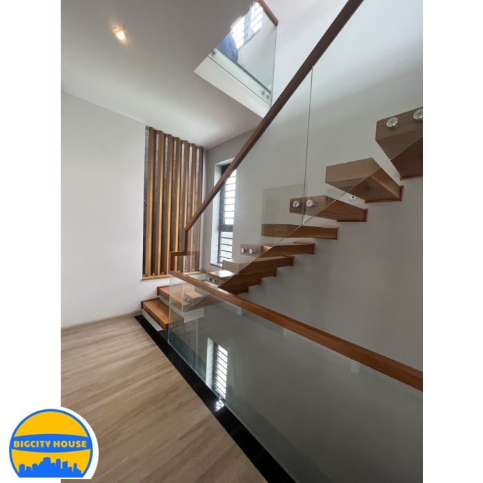 BÁN VILLA TT QUẬN 10 , NGUYỄN TRI PHƯƠNG SIÊU ĐẸP GIÁ CHỈ 21.5 TỶ TL