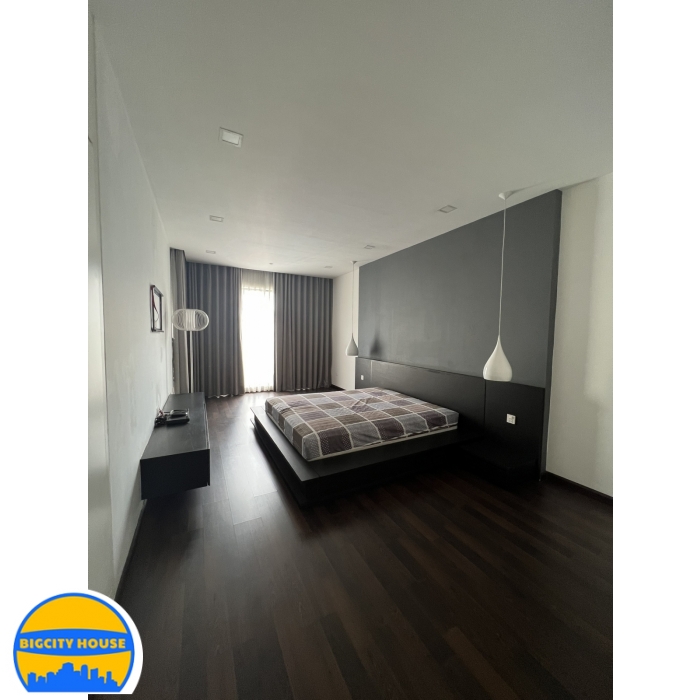 BÁN VILLA TT QUẬN 10 , NGUYỄN TRI PHƯƠNG SIÊU ĐẸP GIÁ CHỈ 21.5 TỶ TL