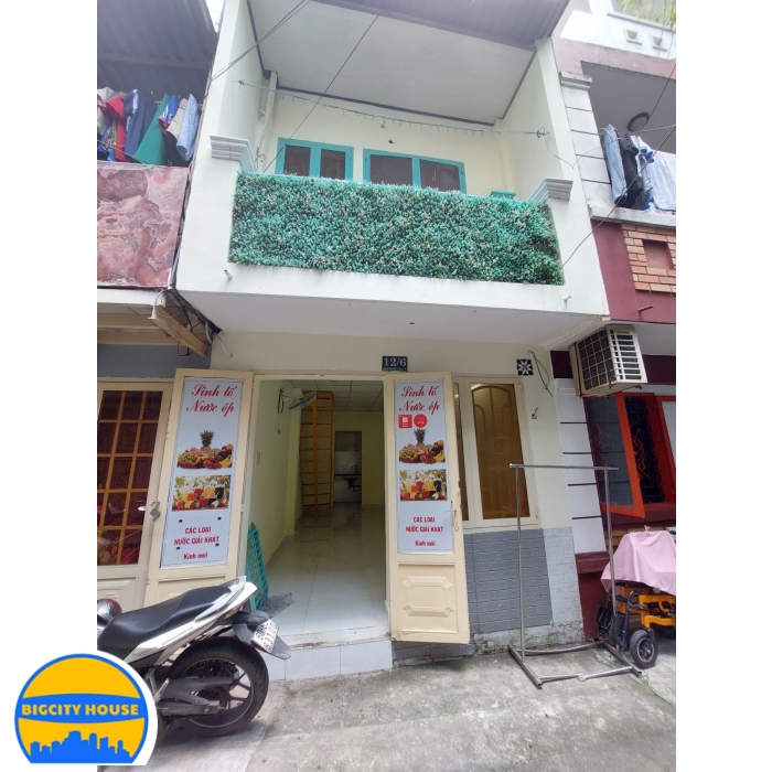 BÁN NHÀ HẺM  12 NGUYỄN ĐÌNH CHIỂU P.ĐAKAO Q.1