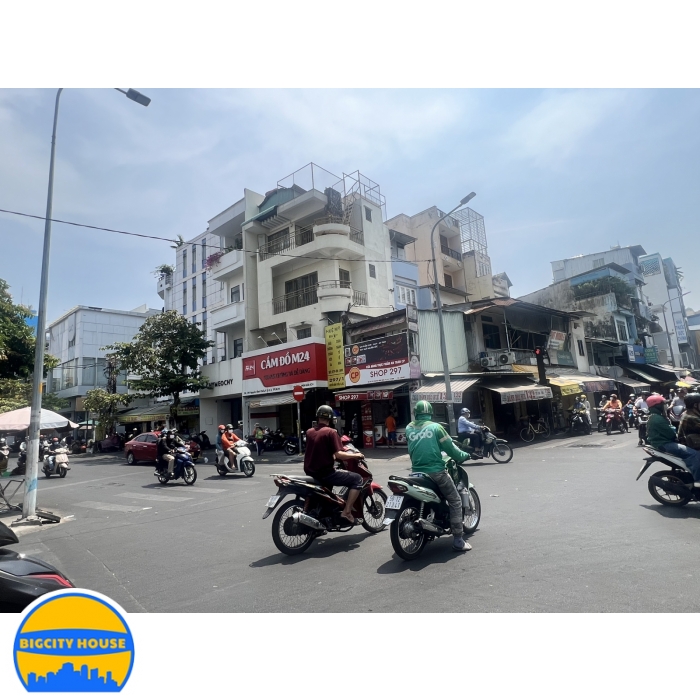 Cần cho thuê nguyên căn mặt tiền Nguyễn Đình Chiểu, P5, Quận 3